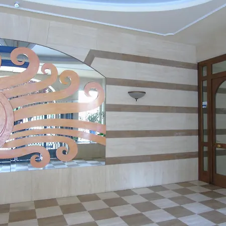 Homiday - Residenza Sinfonia بيسكارا